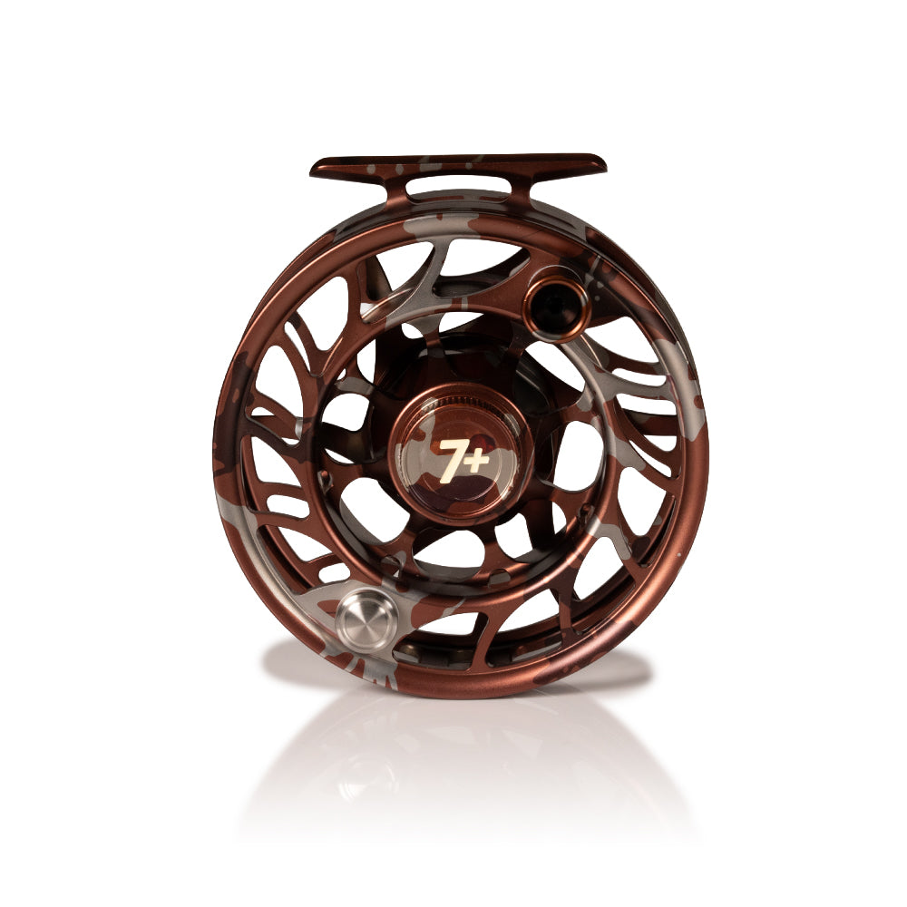 Hatch 2026 Custom Camo Iconic Fly Reel Camo/Bone White / 7 Plus / Large Fly Reel