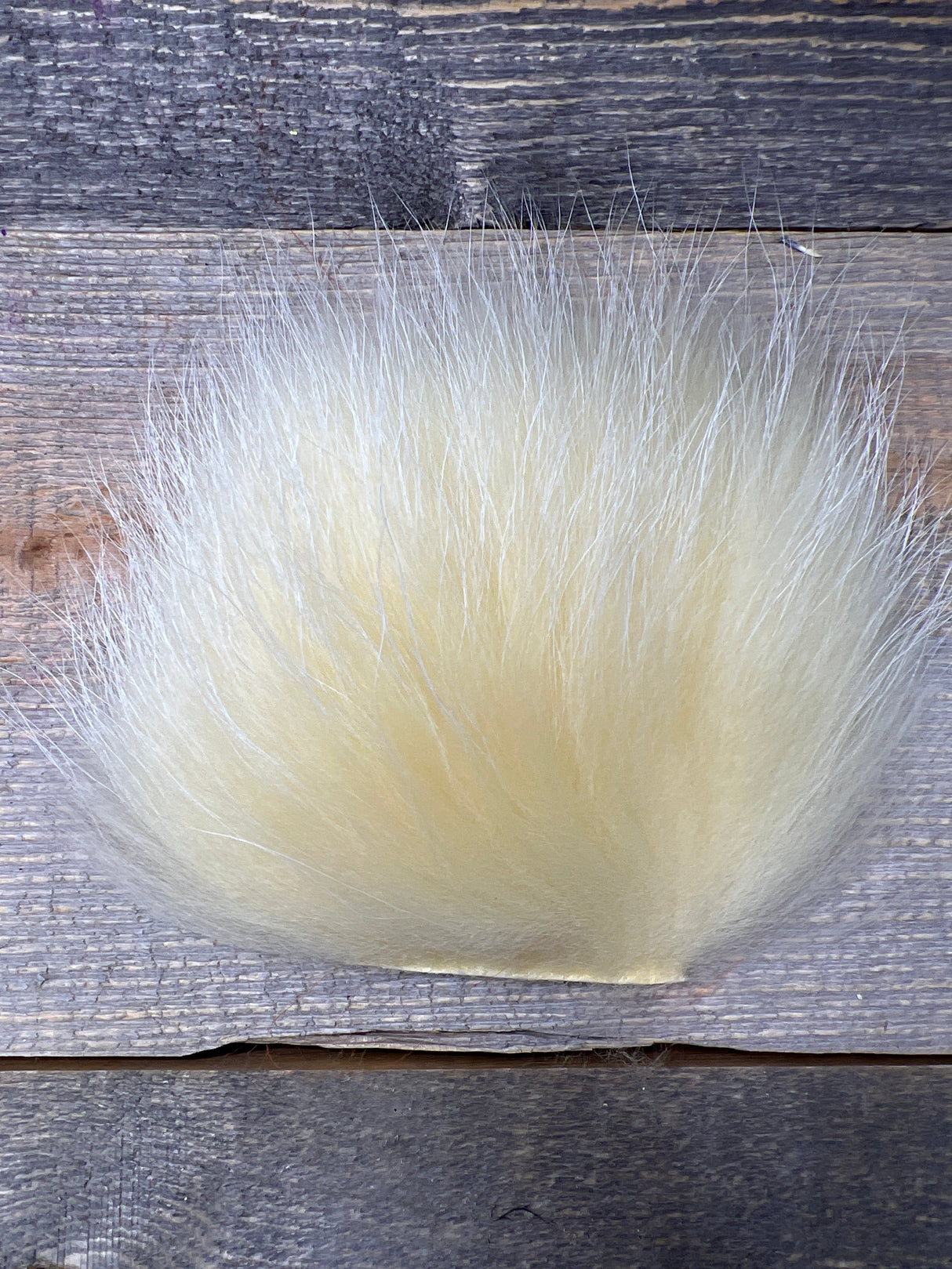 Spent Fly Fishing Finn Raccoon Large Cream Misc. Hair & Fur