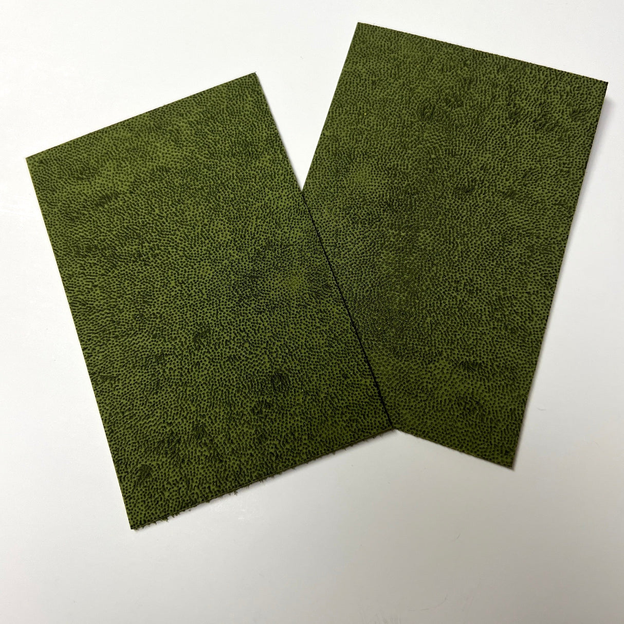 Wapsi Fly Speck Foam Olive Chenilles, Body Materials