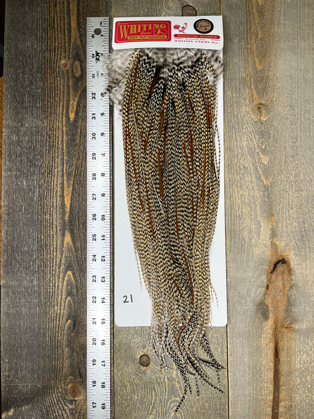 Whiting Bronze Midge Saddle Cree #21 Dry Fly Hackle