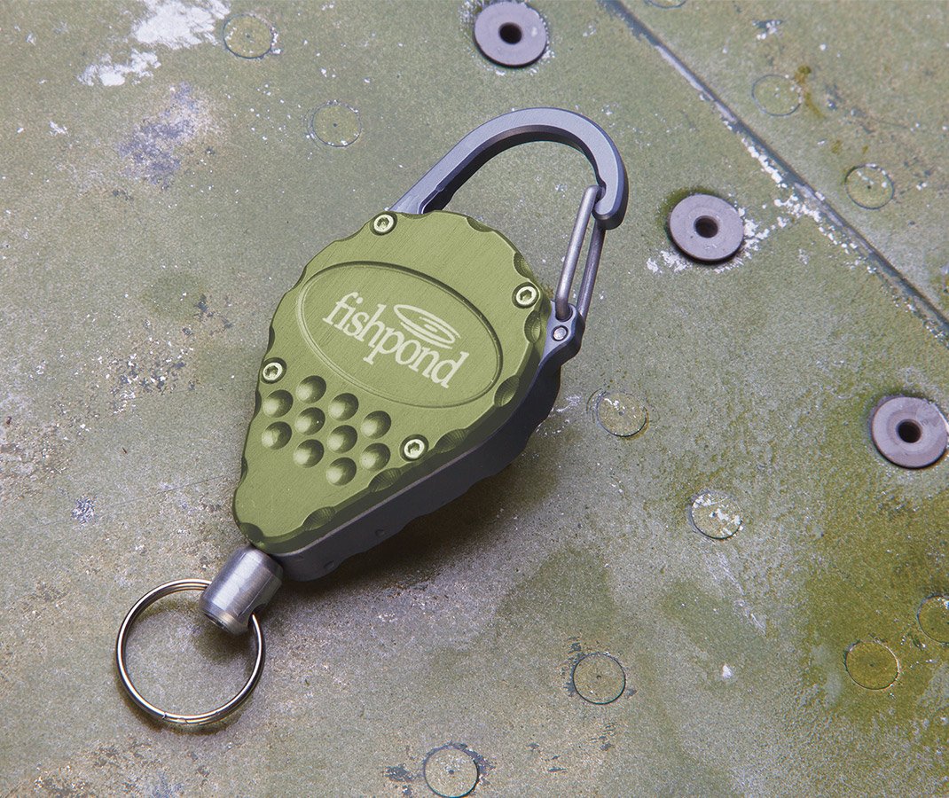 Fishpond Arrowhead Retractor