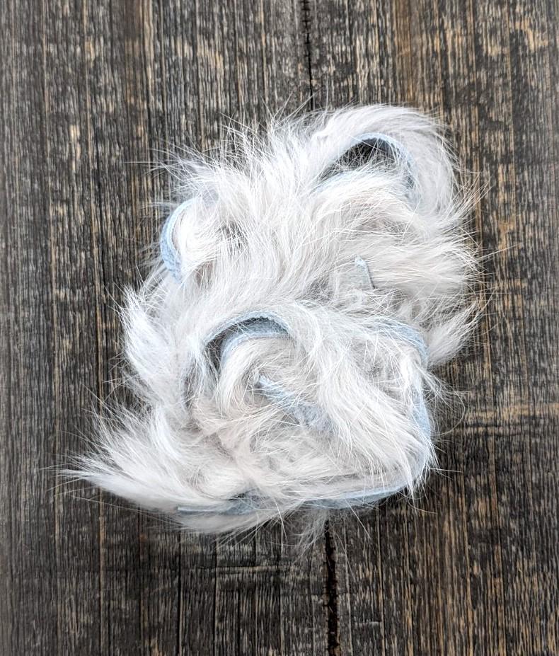 Hareline Dubbin Micro Rabbit Strips Flesh Hair, Fur