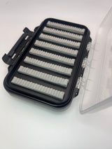 Dr. Slick Combo- Nipper, Reel & SNH5CFBK 5" Crossfire Scissor Clamp in Medium Fly Box Fly Fishing Accessories