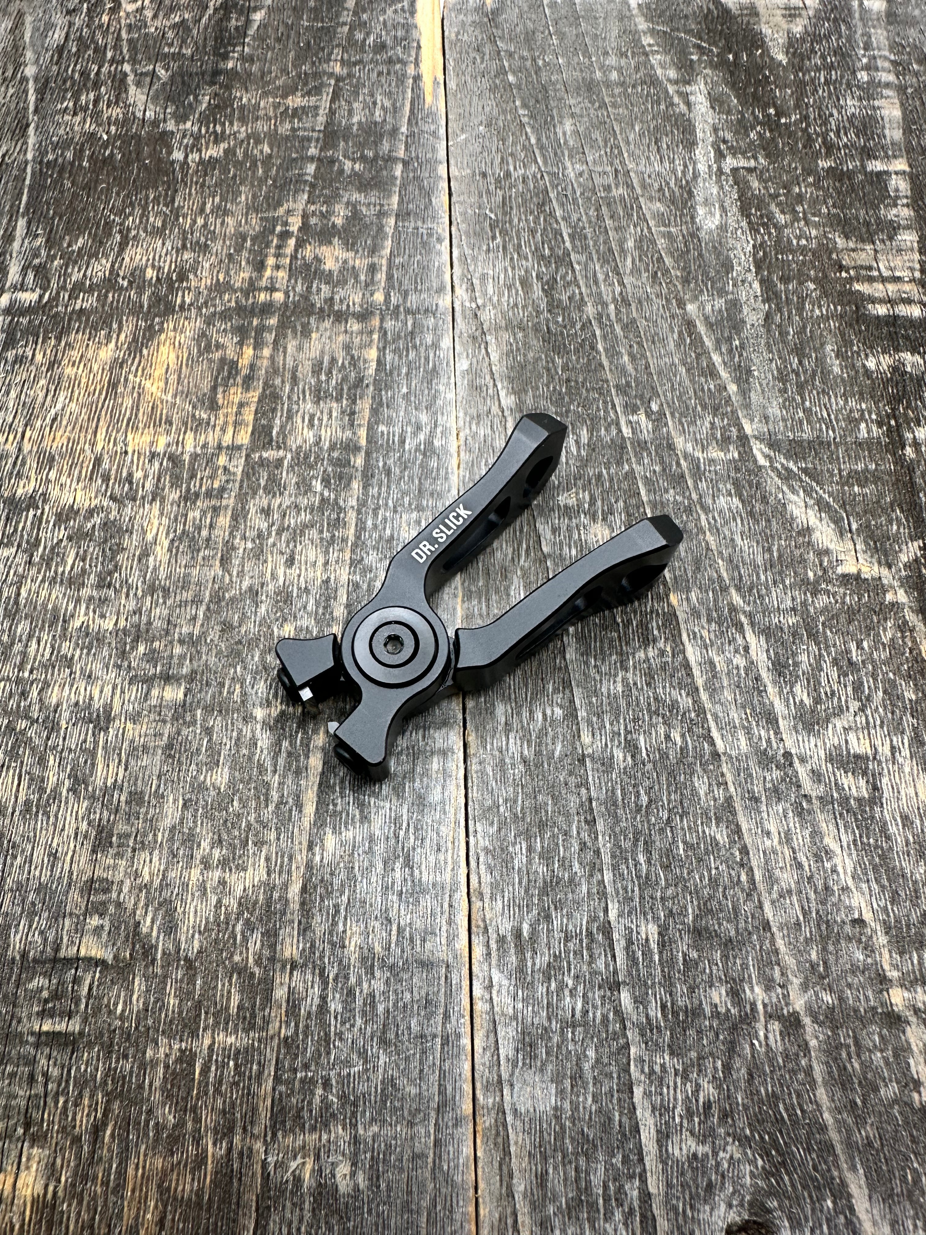 Dr. Slick Satin Nipper Knot Tyer With Pin & Hook File – Surgical Quality Fly Fishing Tool