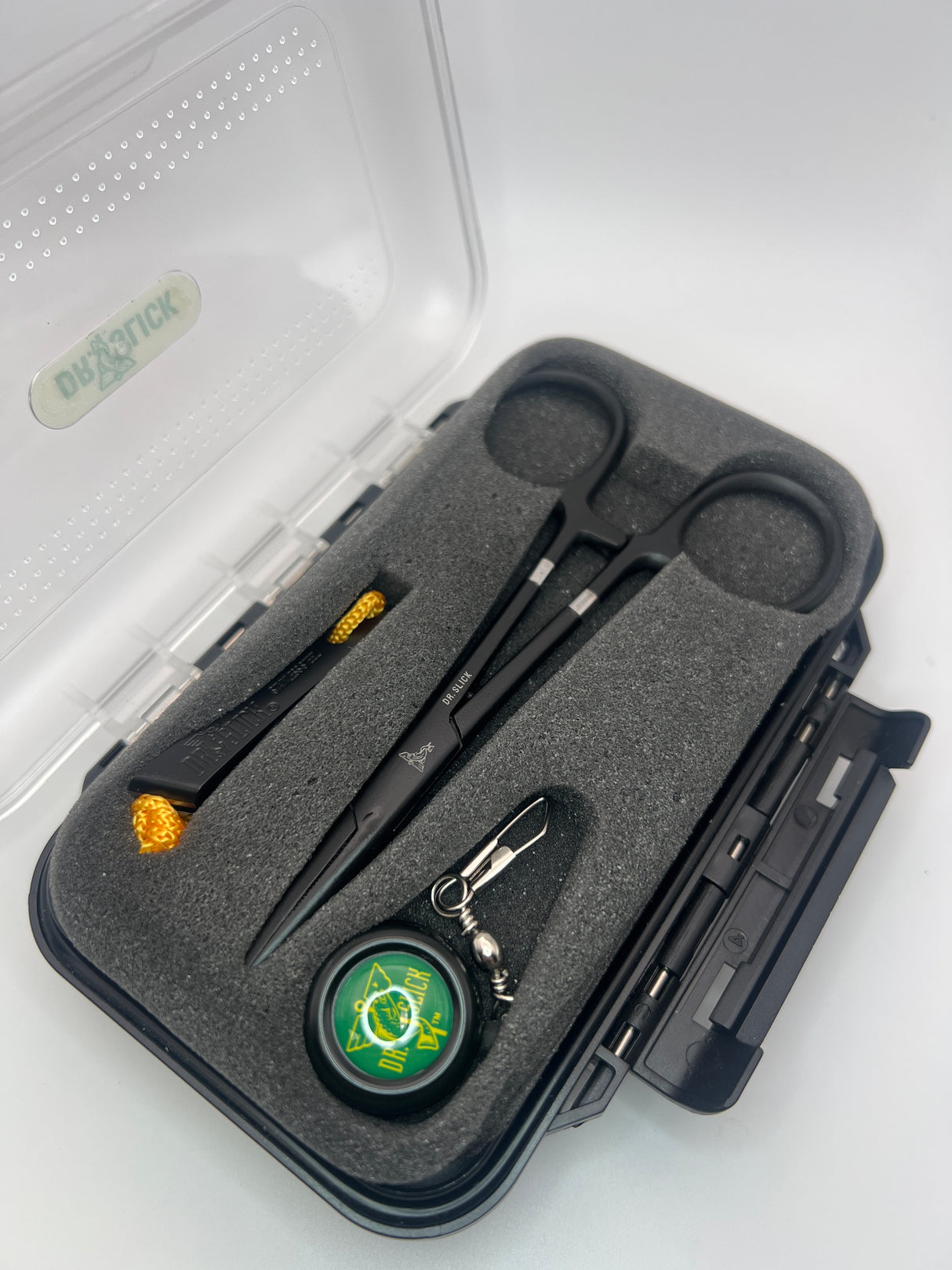 Dr. Slick Gift Set - Nipper, Reel & 5" Crossfire Standard Clamp in Medium Fly Box Fly Fishing Accessories