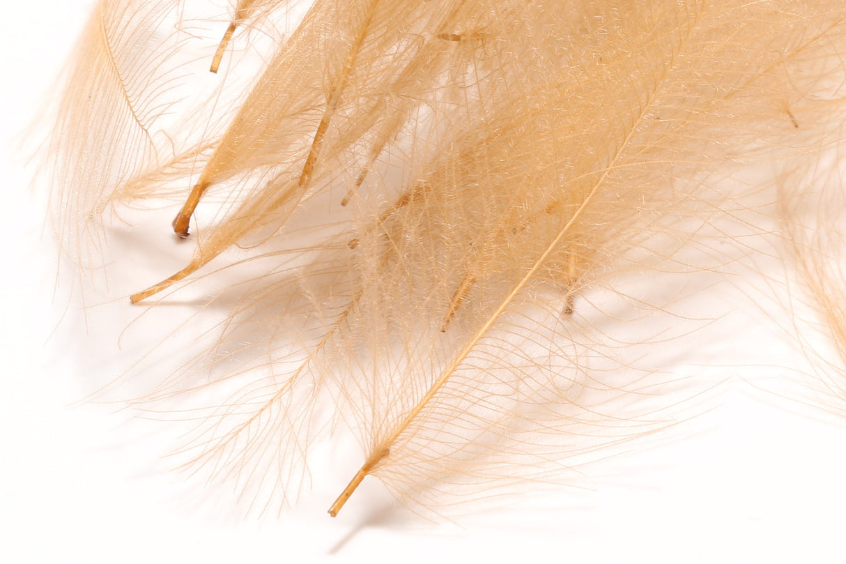 Hareline 1 Gram Pack Cul De Canard Tan #369 Saddle Hackle, Hen Hackle, Asst. Feathers