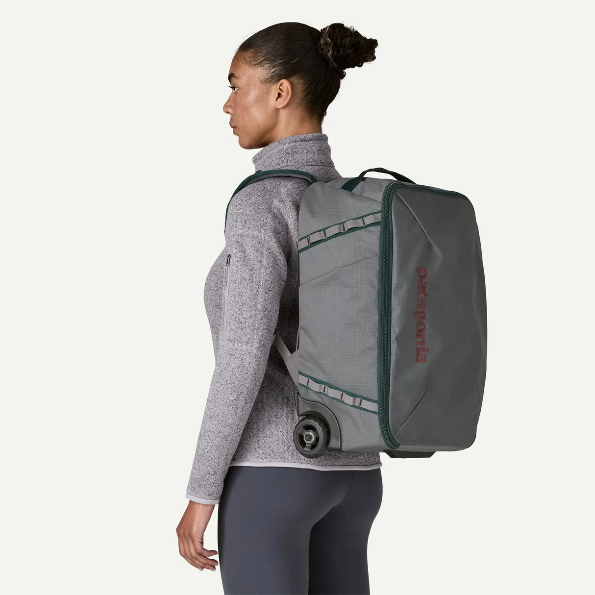 Patagonia Black Hole MLC Wheelie