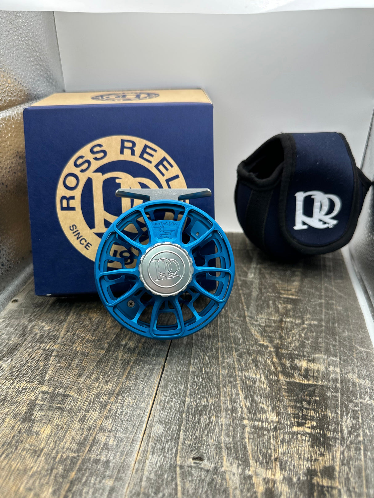 Ross Reels Animas Special Edition-Matte Blue 5/6 Fly Reel