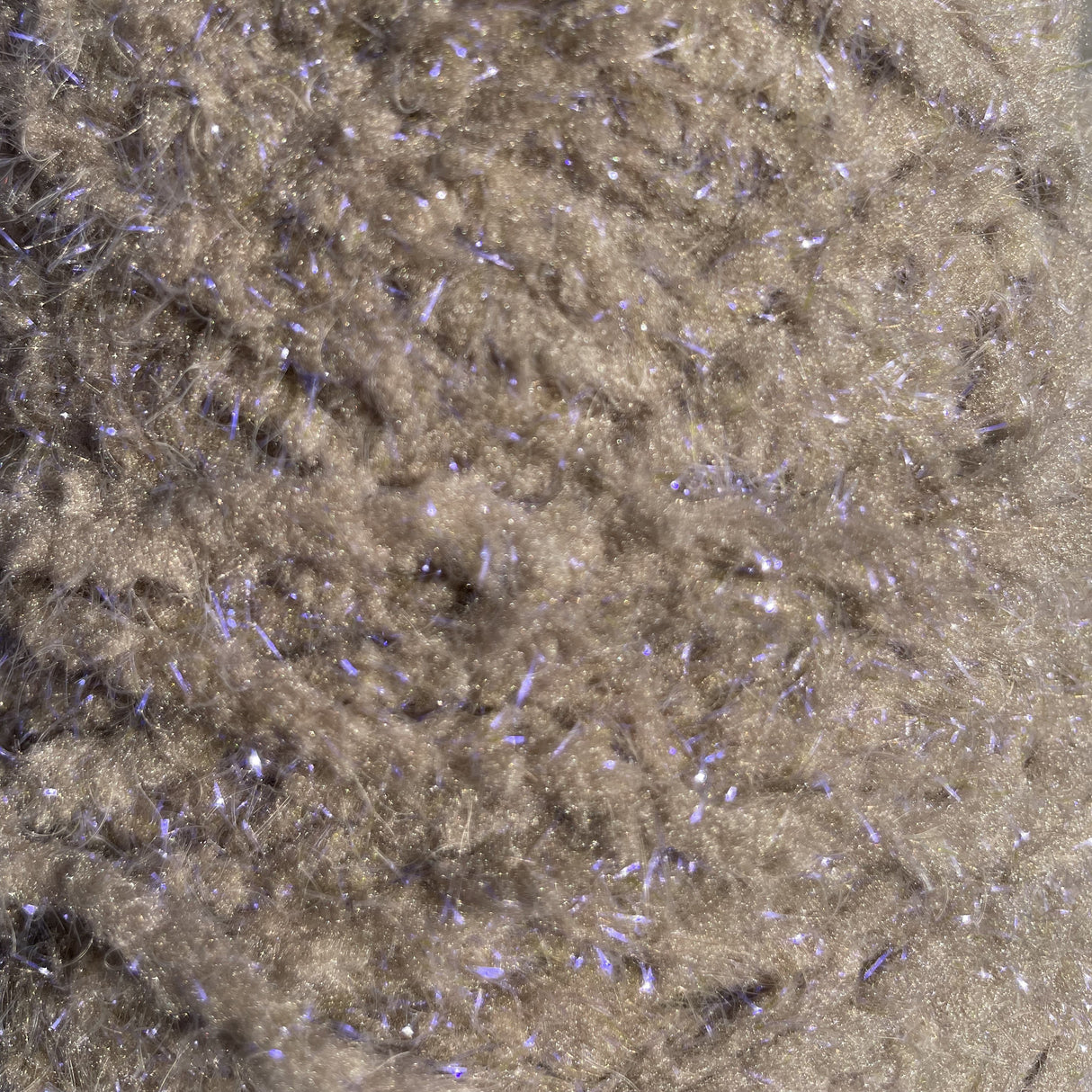 Semperfli EggStatic Egg Fritz 8mm Beluga Pearl Grey Chenilles, Body Materials