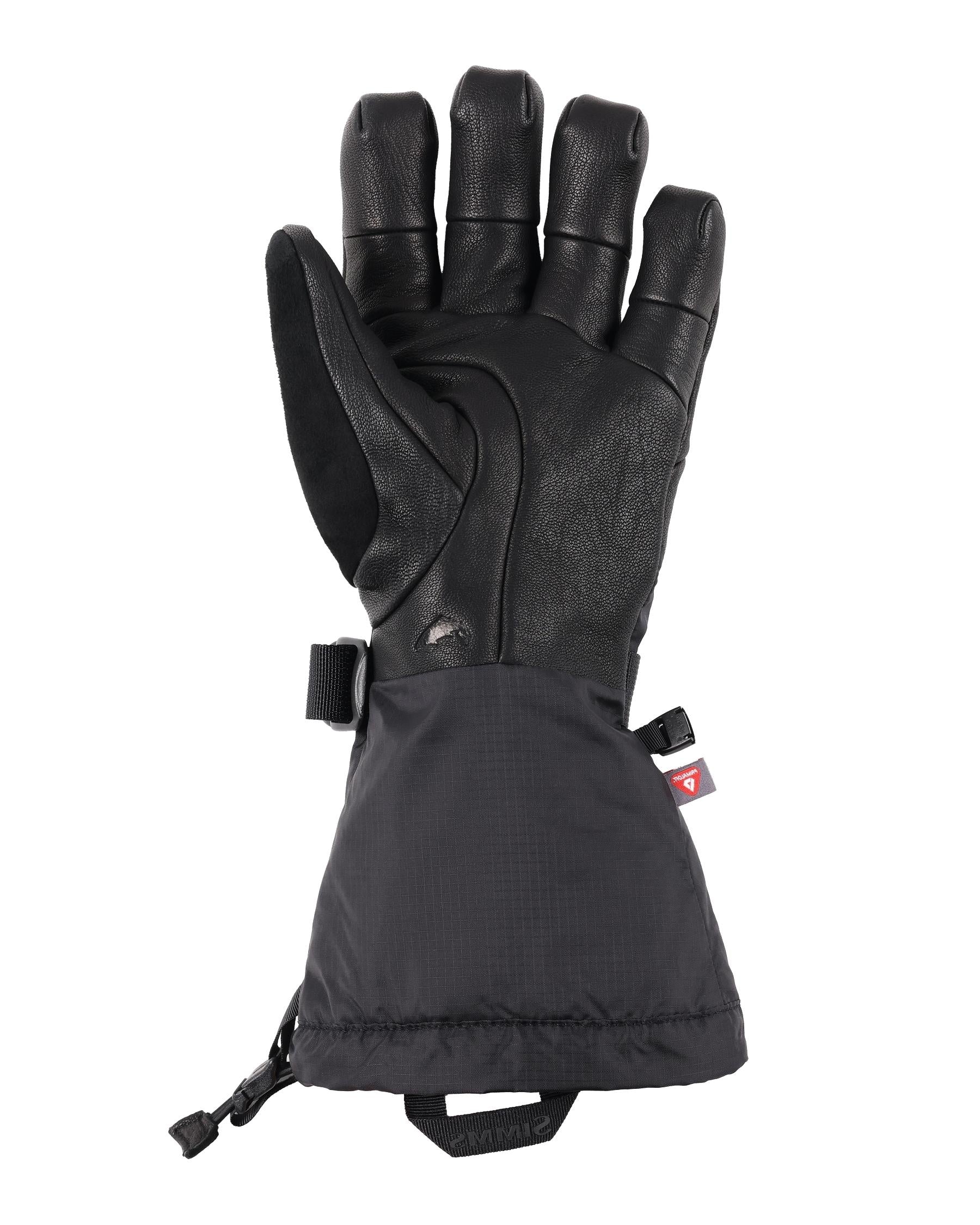 Simms Fishing Products – Dakota Angler & Outfitter