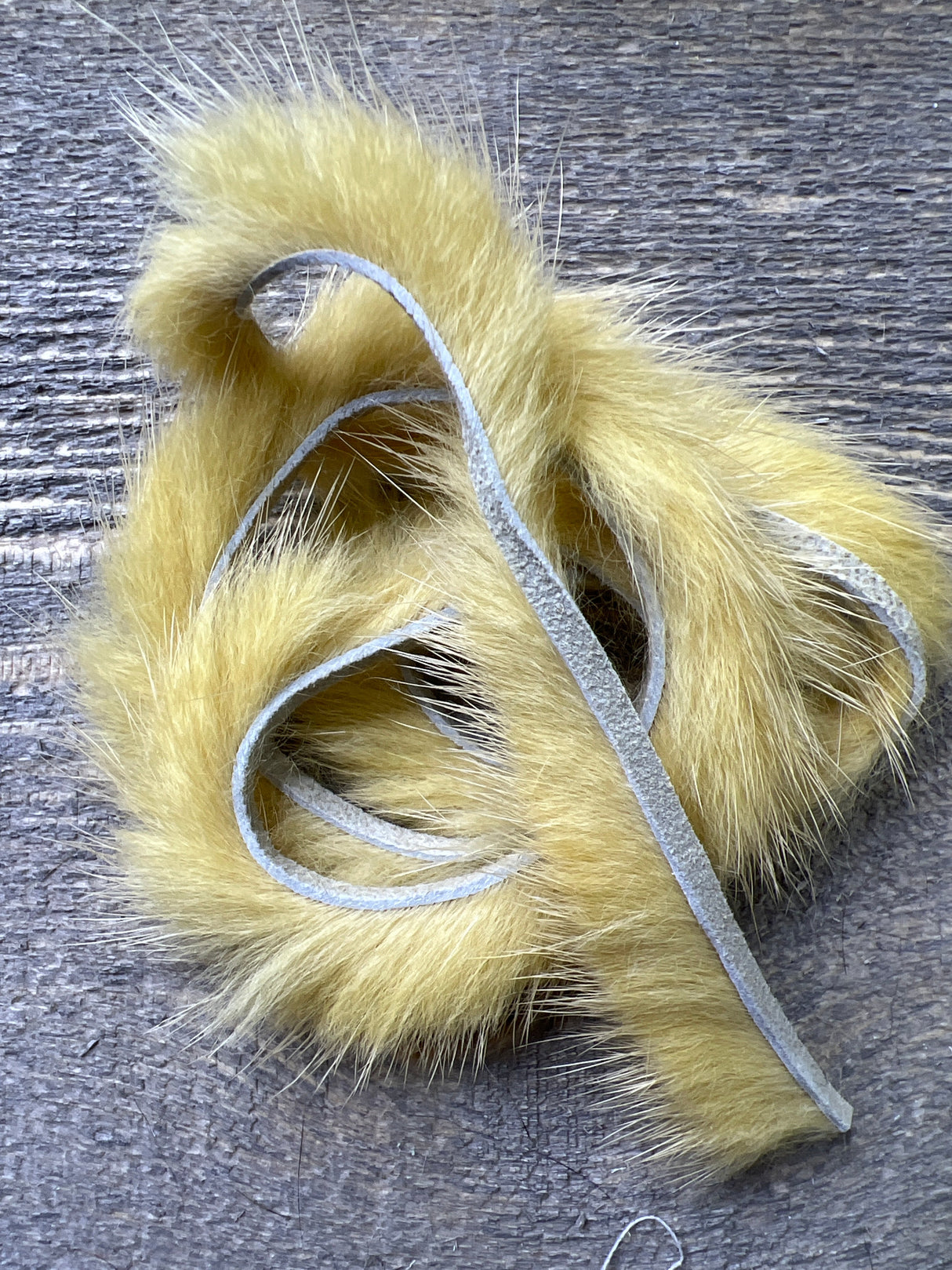 Spent Fly Fishing Mink Zonker Strips Tan Misc. Hair & Fur