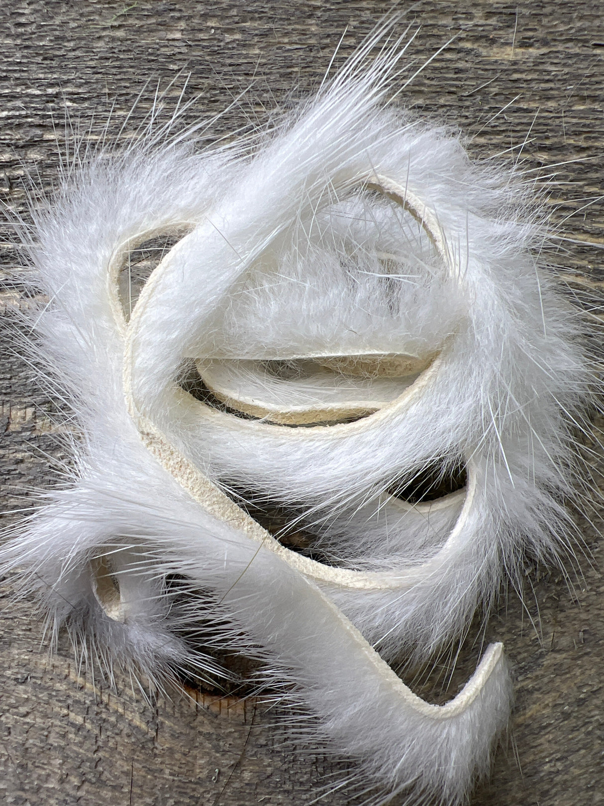 Spent Fly Fishing Mink Zonker Strips White Misc. Hair & Fur