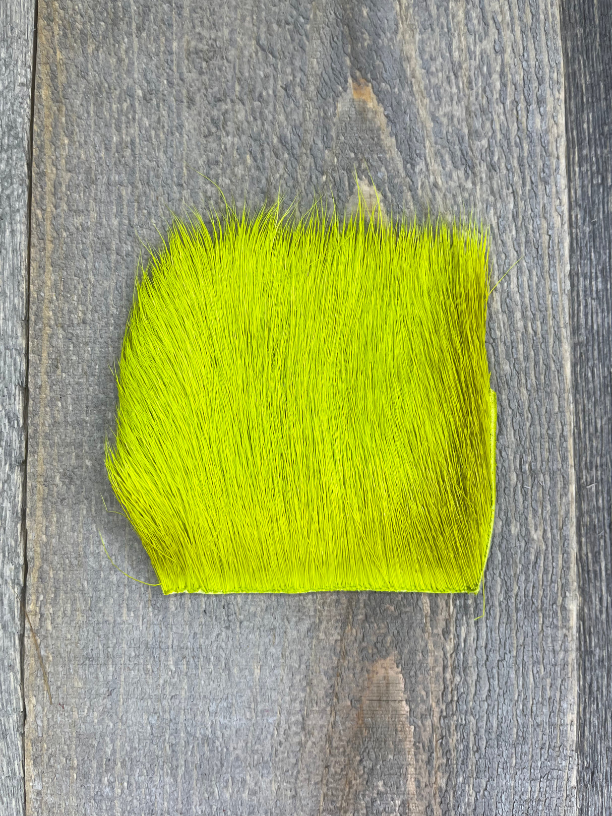 Varner's Deer Belly Hair Yellow Chartreuse Deer Hair