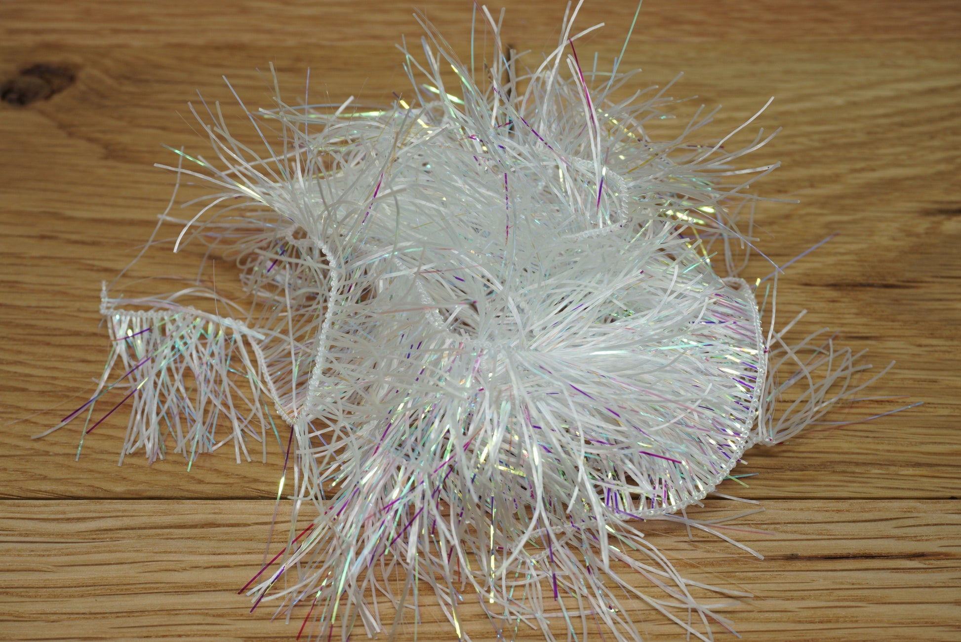 Cascade Crest Flex Hackle 1 1/4" White Chenilles, Body Materials