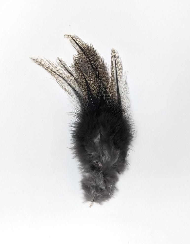 Coq de Leon Medium Speckled Saddle Hackle, Hen Hackle, Asst. Feathers