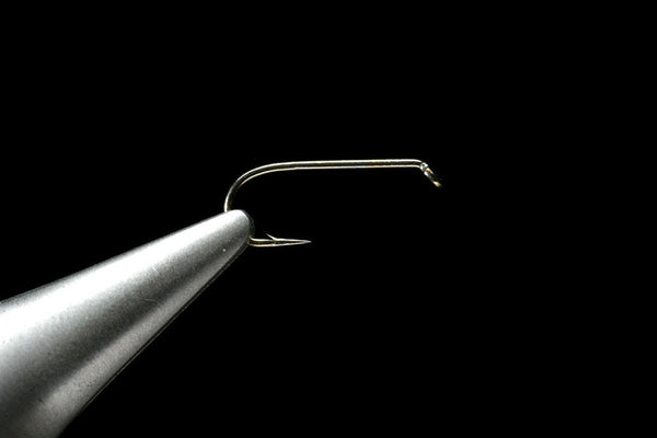 dyreeki fishing hooks Daiichi 1180 With its straight Daiichi - 1100 Wide Gape