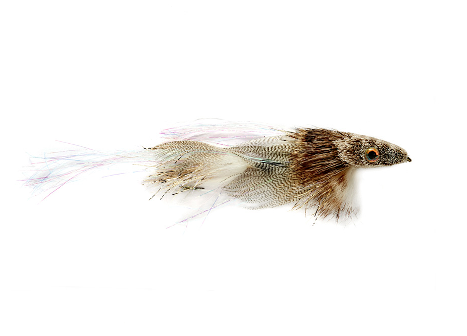 Drunk & Disorderly White/Pearl Size 4 Flies