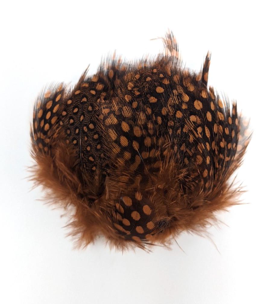 Fish Hunter Large Dot Guinea Brown (UV) Saddle Hackle, Hen Hackle, Asst. Feathers