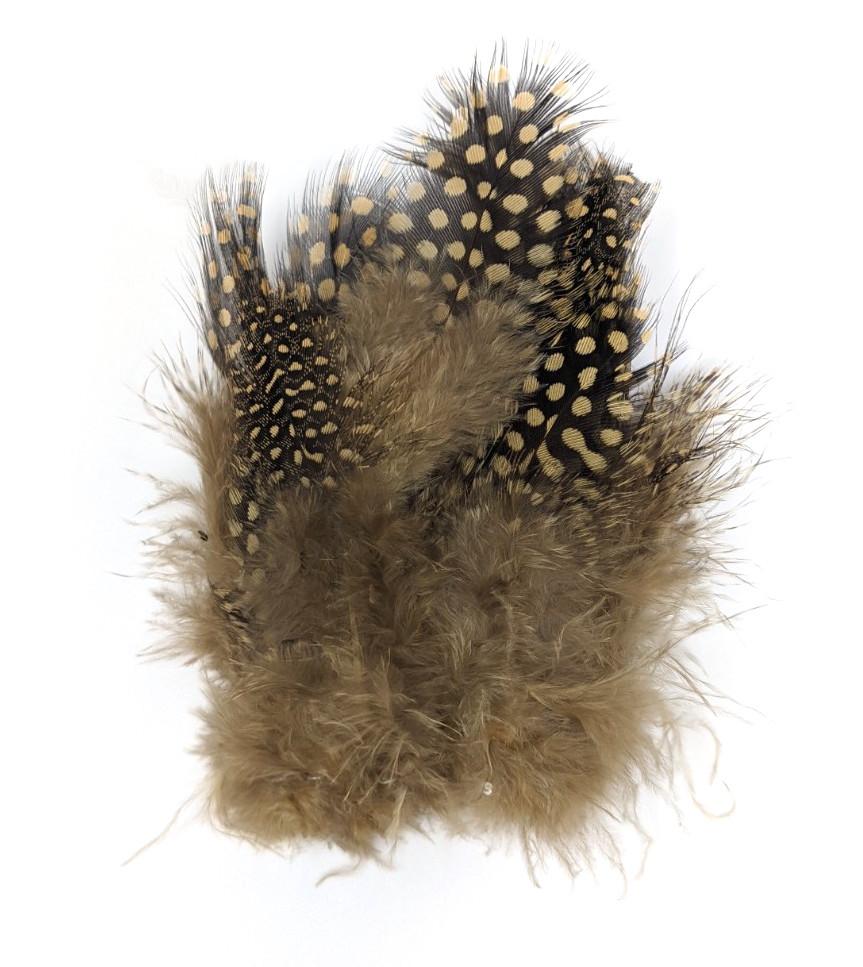 Fish Hunter Large Dot Guinea Burnished Golden Tan Saddle Hackle, Hen Hackle, Asst. Feathers